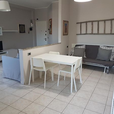 Appartamento Adda Con Posto Auto Olginate Exteriör bild